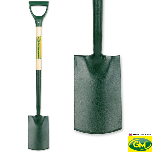 Solid Socket Garden Spade