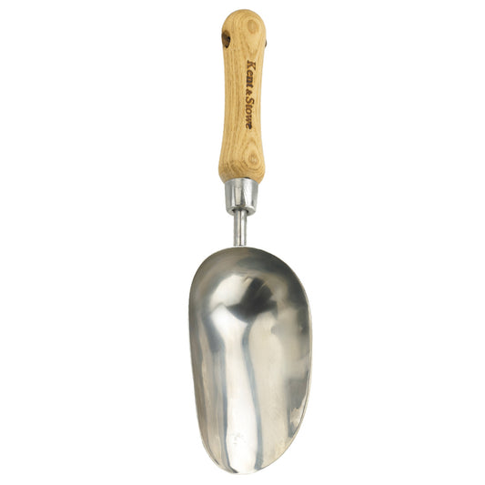 Kent & Stowe Hand Potting Scoop